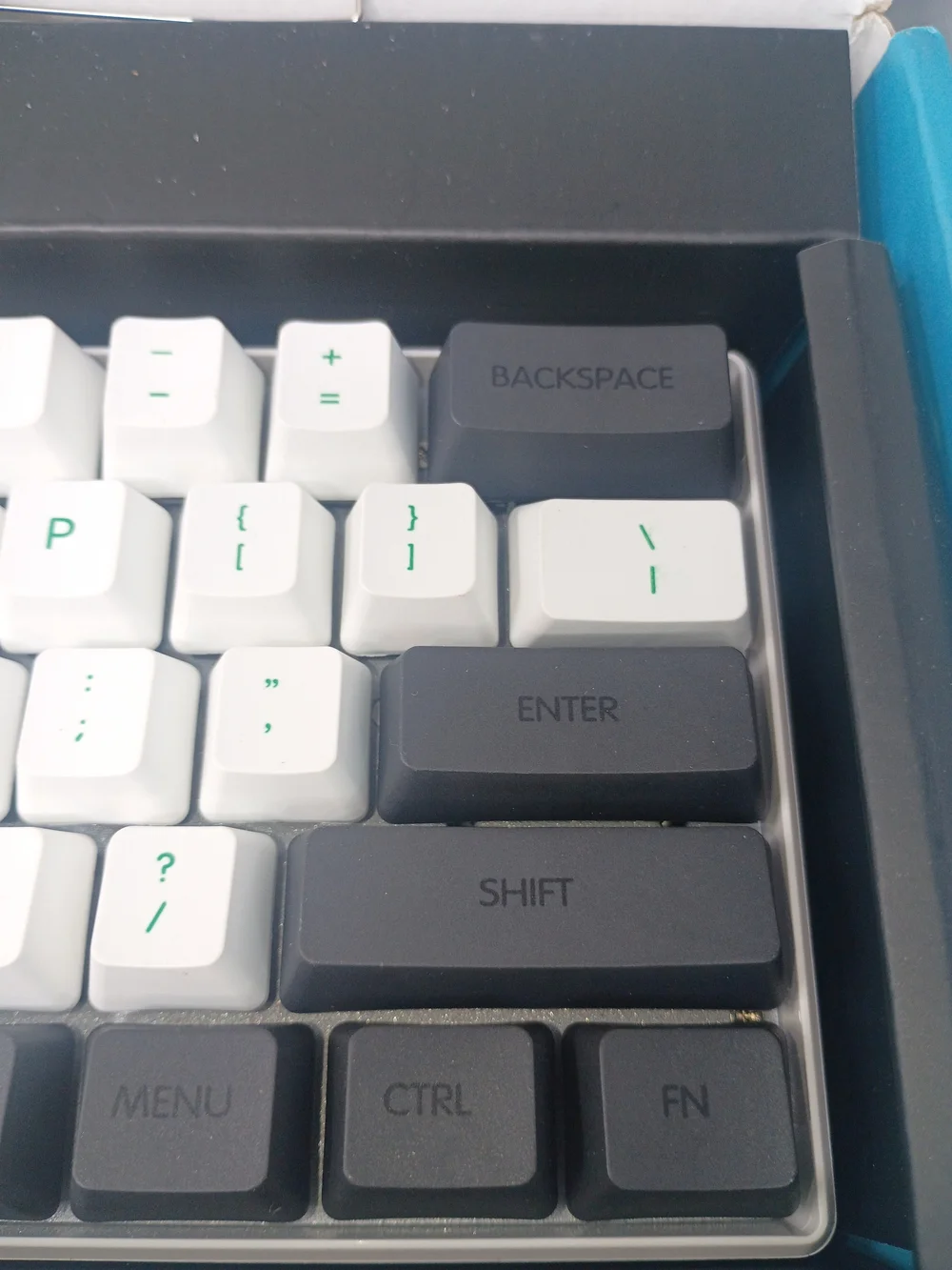 MIHIYRY Mechanical Gaming Keyboard - Black & Teal